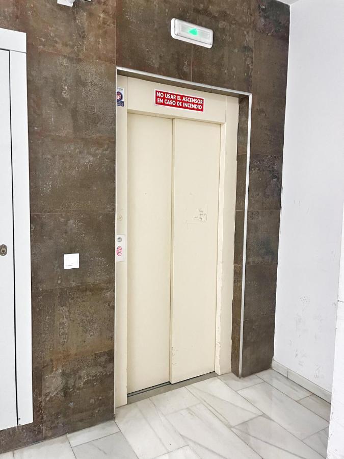 Tennessee Studio Malaga Luaran gambar